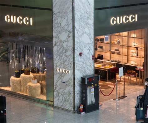 tiendas gucci en bogotá dirección|gucci tienda online.